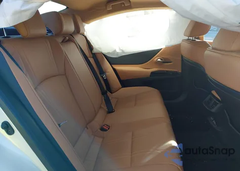 2024 Lexus Es 350 Luxury z USA, uszkodzony, nr VIN 58AEZ1B16RU180148